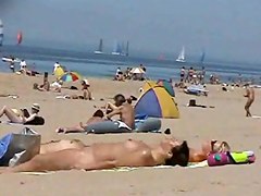 spy beach035