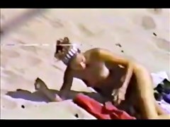 juvenile pair having sex at the beach part 1