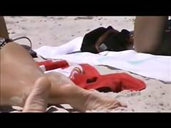 hawt hot butts on beach,,, reverse crotch discharged likewise