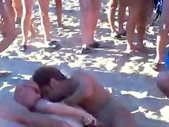 voyeur swinger beach sex