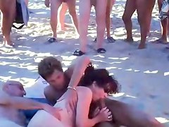 voyeur swinger beach sex