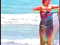 candid beach compilation 4