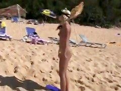 Undressed Beach - Sexy Beauties Camera Discharge