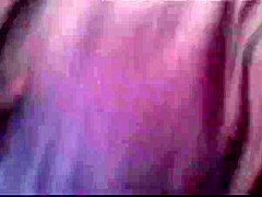 Nalgotas de milf en vestido entallado