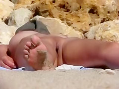 Naked Amateur Wife Pussy Filmed at the Beach