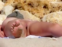 Naked Amateur Wife Pussy Filmed at the Beach
