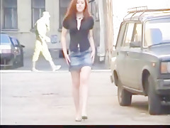 A junior redhead prefers to fingering herself
