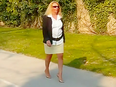Horny amateur BBW, Outdoor sex clip
