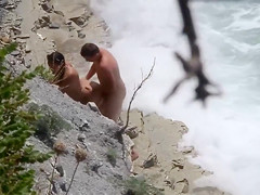Quickie Sex at the Beach Caught Voyeur