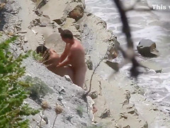 Quickie Sex at the Beach Caught Voyeur