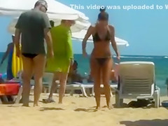 Voyeur on the Beach Topless Girls Filmed