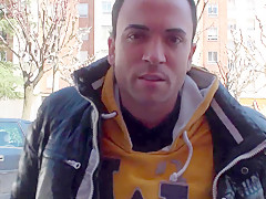 He films his girlfriend and sends us the video