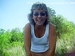 Amazing homemade Outdoor, Pissing sex clip