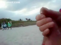 Fapping to fascinated black women at the beach of Miami