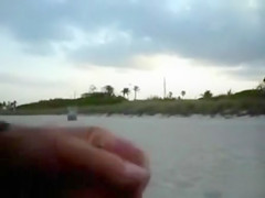 Fapping to fascinated black women at the beach of Miami