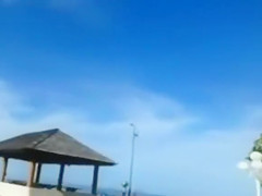 Pretty babe doesn’t have a clue about what’s going on