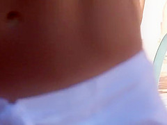 Blonde hussy has got an amazing and perfectly round behind