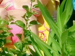 Bikini girl cameltoe in beach voyeur video