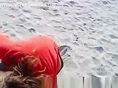 Beach buttcrack