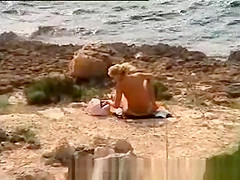 Kinda couple @ the beach movie