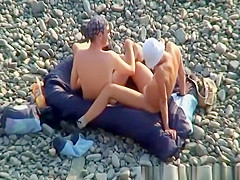 Blowjob and pussy eating at beach