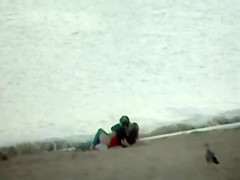 Teenage couple got horny on a beach