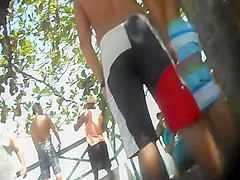 Voyeur checks out a tanned bubbly butt
