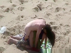 Couple fucking different positions in beach
