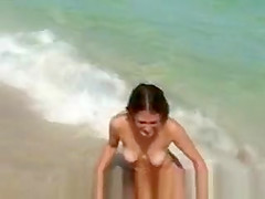 beach exhibitionist 2