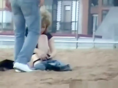 Drunk couple caught fucking in the beach