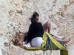 Couple caught fucking in the beach rocks