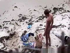 Couple spied fucking in the beach