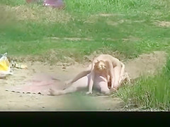 River beach oral sex and fuck