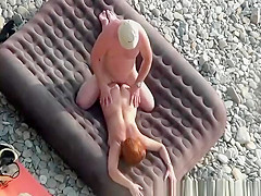 Oral sex anf fuck at beach