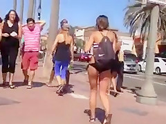 Voyeur ass at the beach  part 2