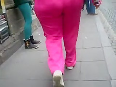 Spying Mature Big Bubble Butt - Ass Voyeur - Candid Booty