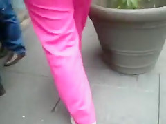 Spying Mature Big Bubble Butt - Ass Voyeur - Candid Booty