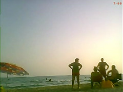 GREEK ASSES ON THE BEACH THE CLIP