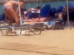 Hot ass at the beach (Kreta 2015) a