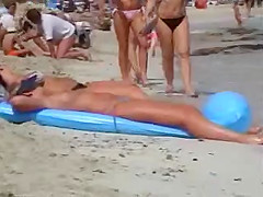 Pretty tits - beach girls