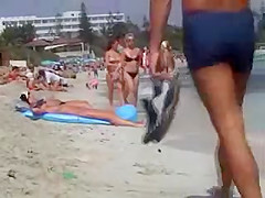 Pretty tits - beach girls