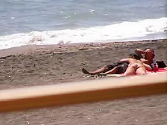 Amateur couple Bj and hj on beach