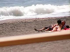 Amateur couple Bj and hj on beach