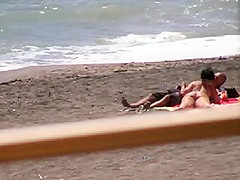 Amateur couple Bj and hj on beach