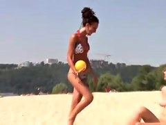 Teen nudists get naked and heat up a public beach