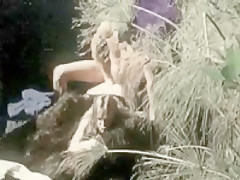 Crazy Big Dick, Outdoor sex clip