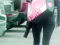 Public edging & ejaculation watching spandex wrapped buns