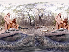 Anya Olsen & Courtney Taylor in The Hobbit: The Desolation of Cock - VRBangers