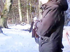 Nude model (outdoor)