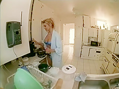 Looking In, Scene 4